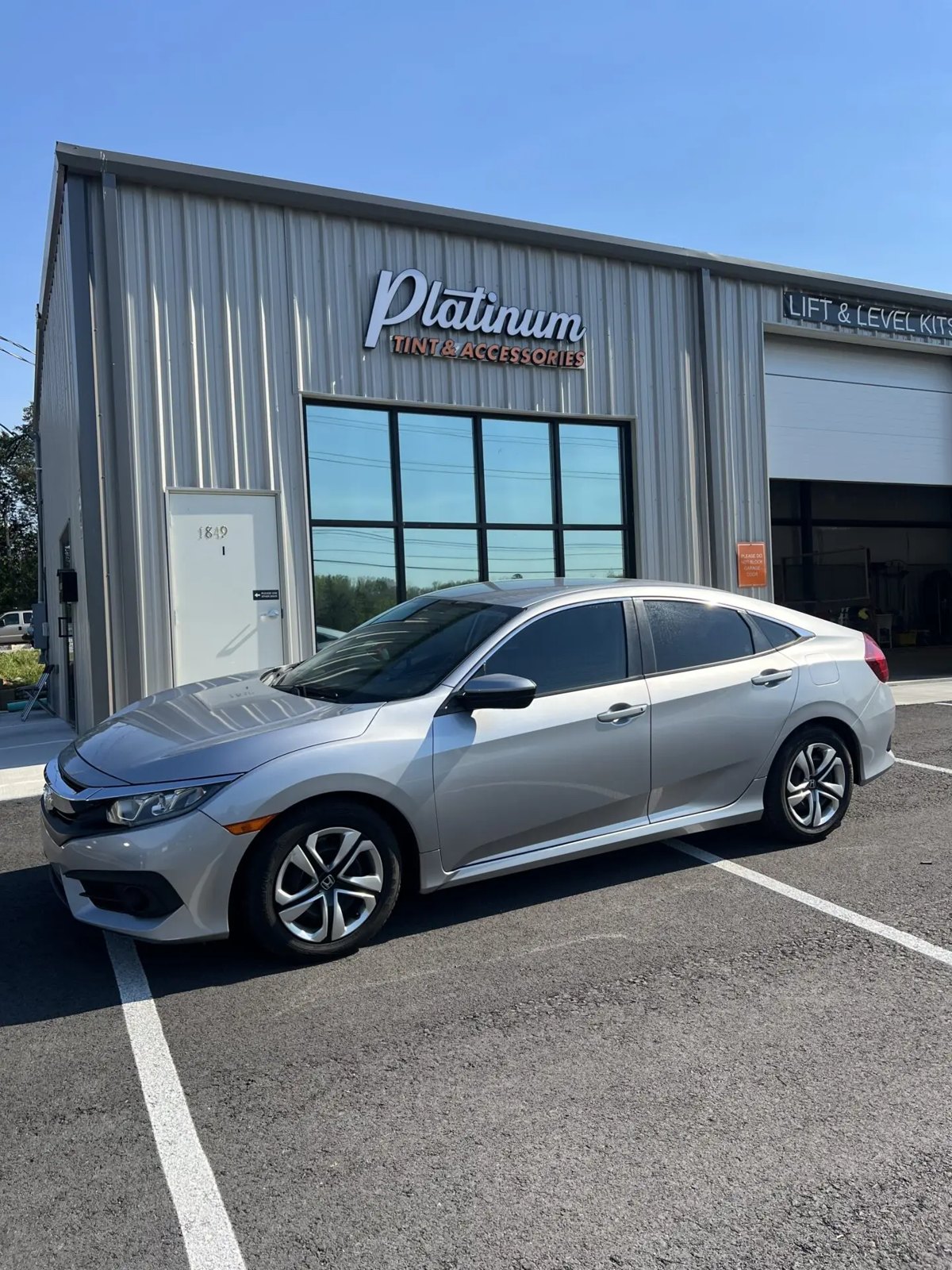Sedan Tint
